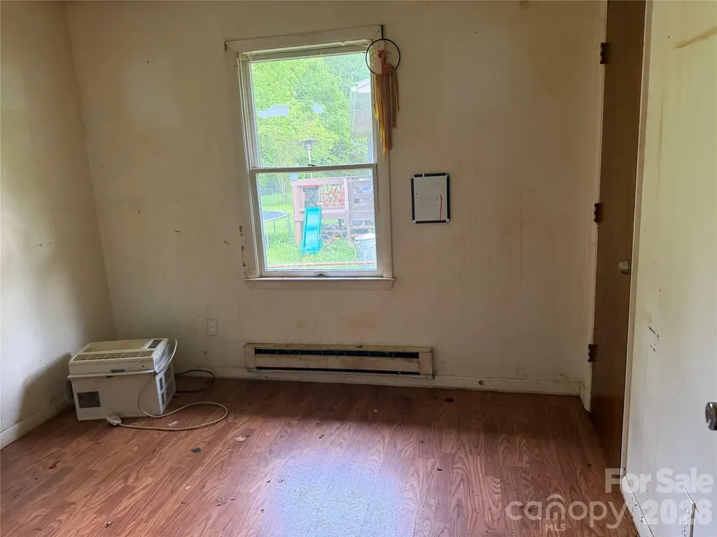 23 Meteor Court Waynesville NC 28768