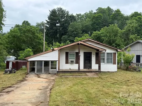 23 Meteor Court Waynesville NC 28768