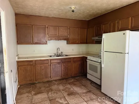23 Meteor Court Waynesville NC 28768
