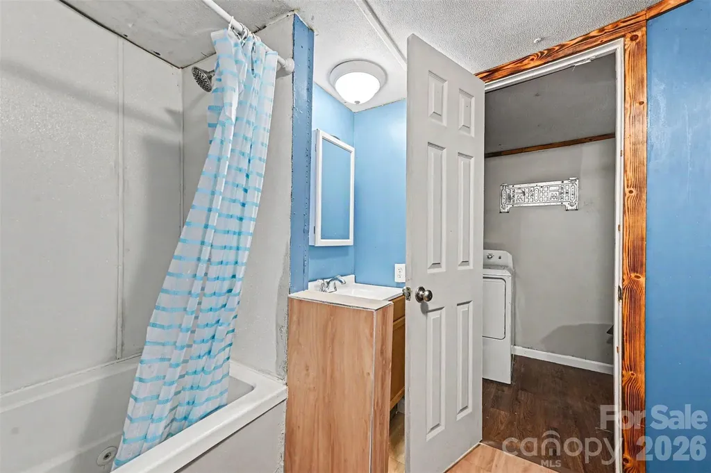 111 Oak Brook Drive Mooresville NC 28115