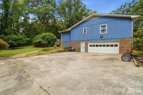 214 Griffin Lane Marshville NC 28103
