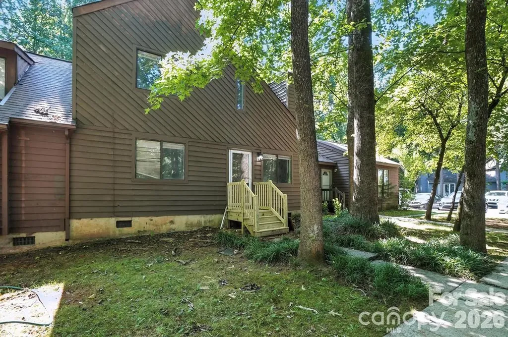 11231 E W T Harris Boulevard Charlotte NC 28212