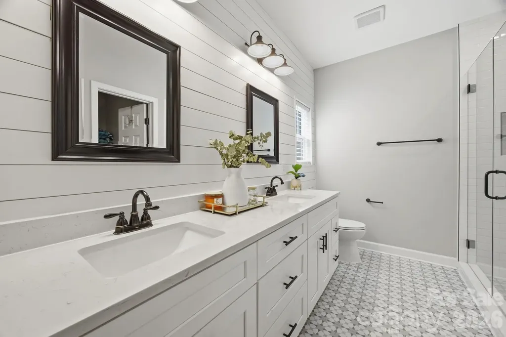 204 Price Street Mount Holly NC 28120