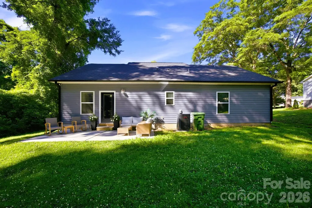 204 Price Street Mount Holly NC 28120