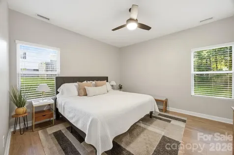 204 Price Street Mount Holly NC 28120