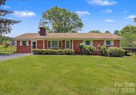 12 Webster Street Weaverville NC 28787