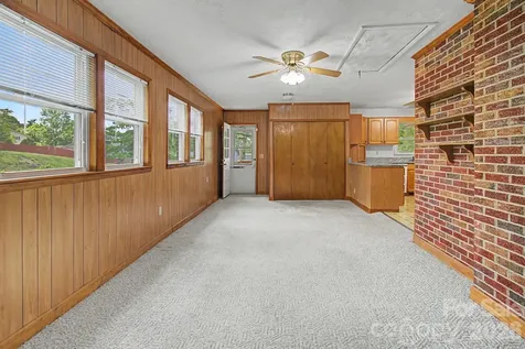 12 Webster Street Weaverville NC 28787