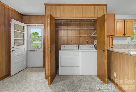12 Webster Street Weaverville NC 28787