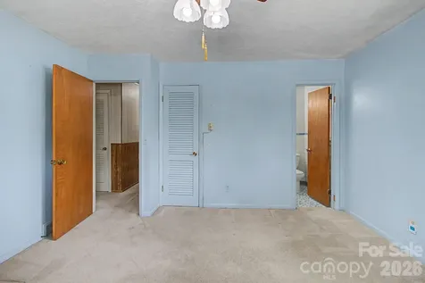 12 Webster Street Weaverville NC 28787