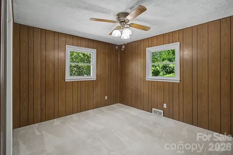 12 Webster Street Weaverville NC 28787