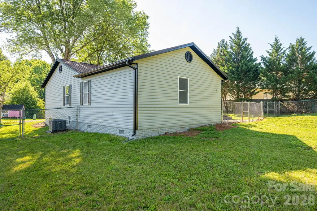 412 Forest Drive Maiden NC 28650