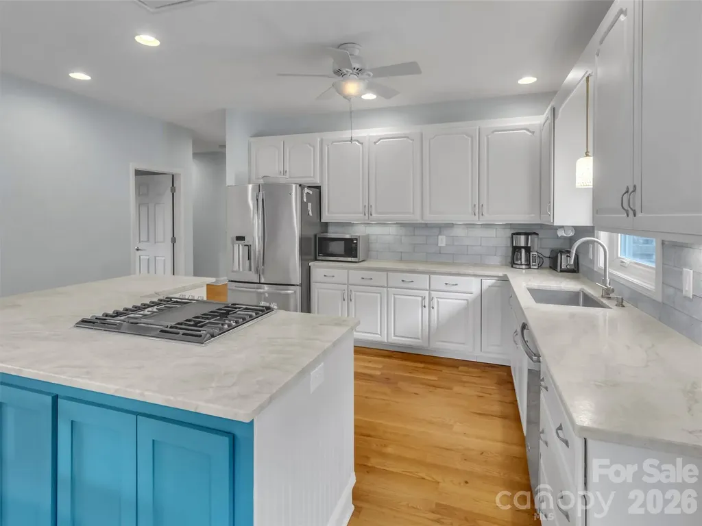 99 Mary Gray Drive Clyde NC 28721