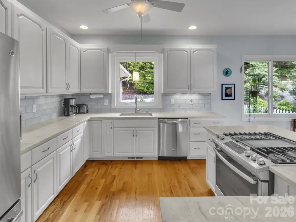 99 Mary Gray Drive Clyde NC 28721