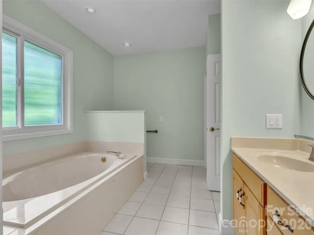 99 Mary Gray Drive Clyde NC 28721