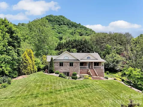 99 Mary Gray Drive Clyde NC 28721