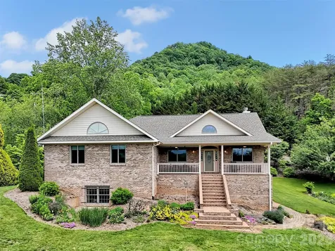 99 Mary Gray Drive Clyde NC 28721