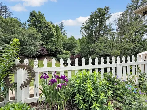 99 Mary Gray Drive Clyde NC 28721