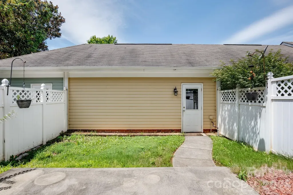 814 Cattaloochee Lane Huntersville NC 28078