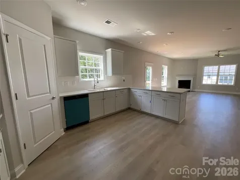 1546 Autumn Lane York SC 29745
