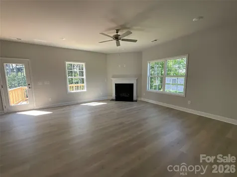 1546 Autumn Lane York SC 29745