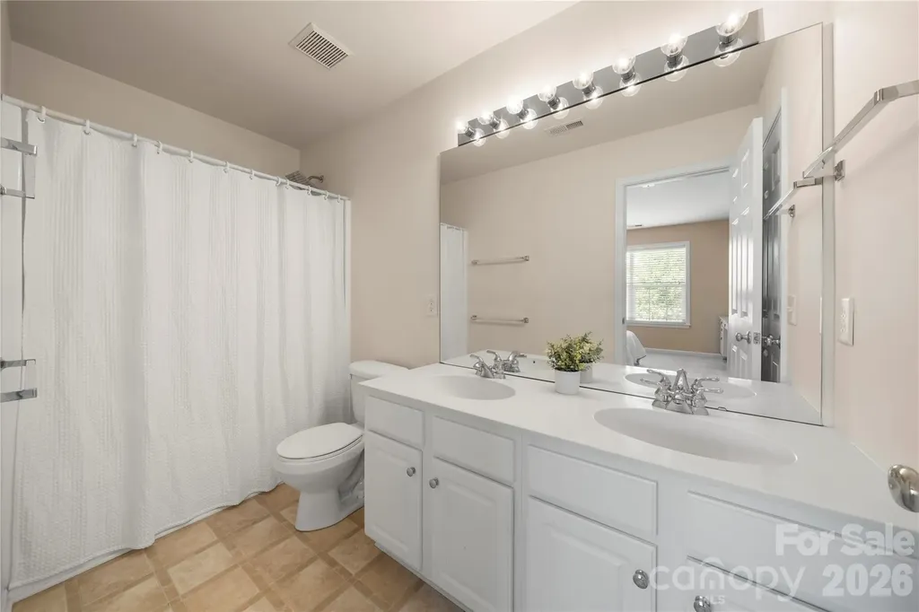 9313 Linden Tree Lane Charlotte NC 28277