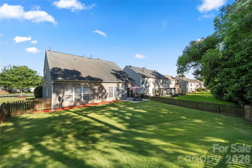 9313 Linden Tree Lane Charlotte NC 28277