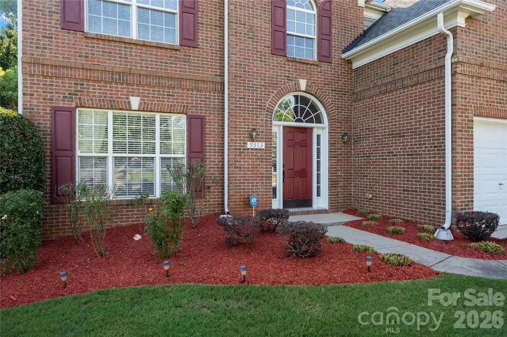 9313 Linden Tree Lane Charlotte NC 28277