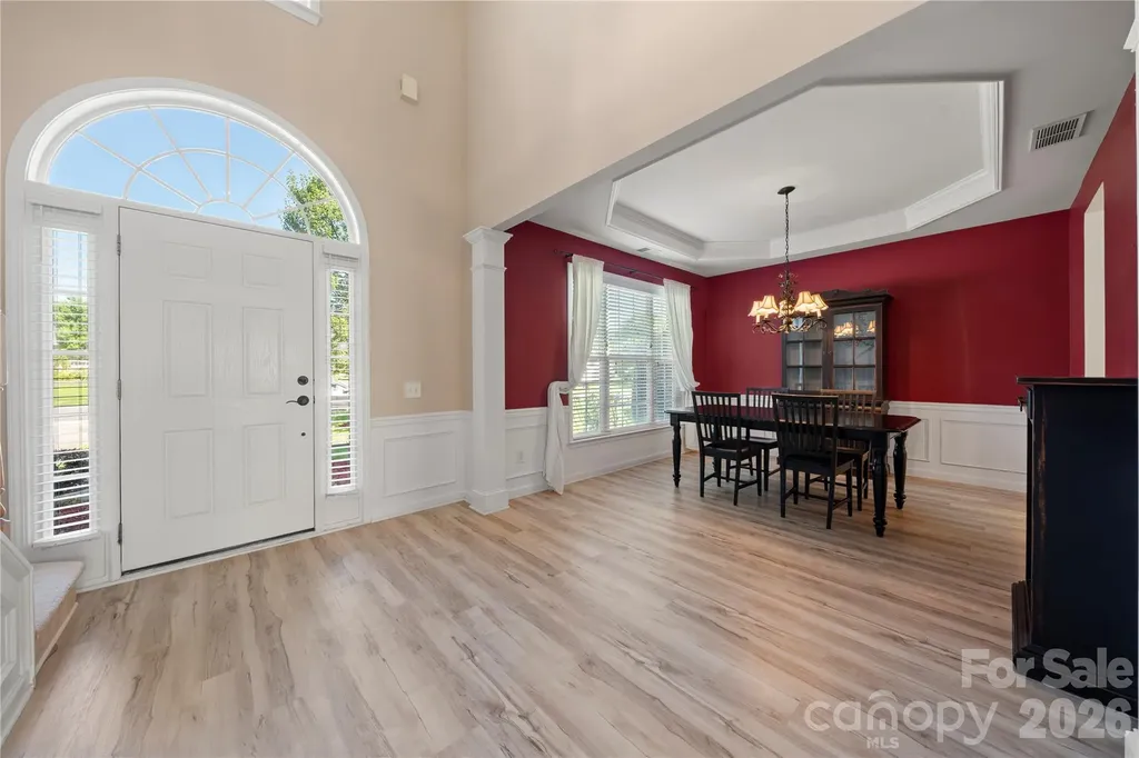 9313 Linden Tree Lane Charlotte NC 28277