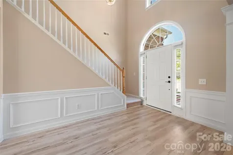 9313 Linden Tree Lane Charlotte NC 28277