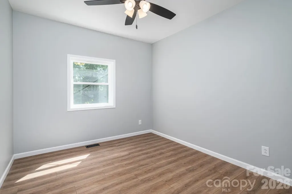 733 S Grove Street Extension Lincolnton NC 28092