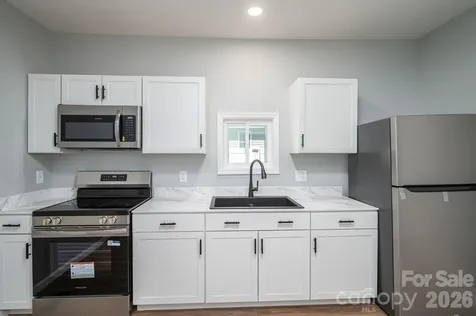 733 S Grove Street Extension Lincolnton NC 28092