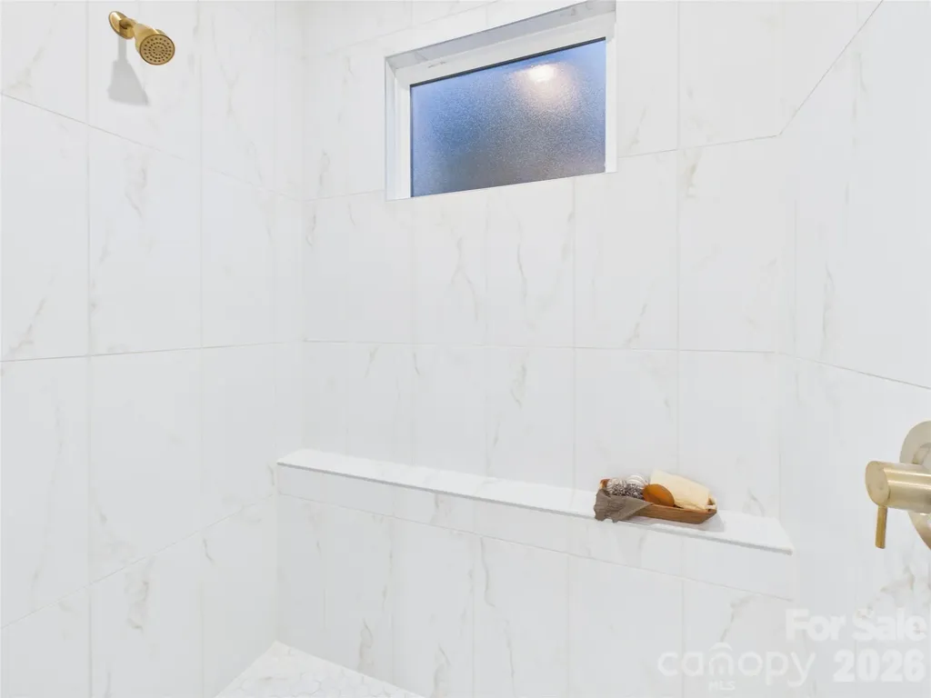 2637 Ravencroft Drive Charlotte NC 28208