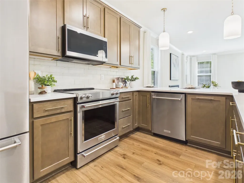 2637 Ravencroft Drive Charlotte NC 28208