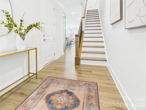 2637 Ravencroft Drive Charlotte NC 28208