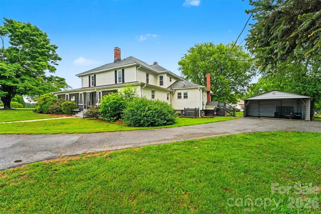 2461 Startown Road Newton NC 28658