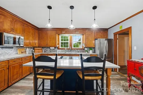 2461 Startown Road Newton NC 28658