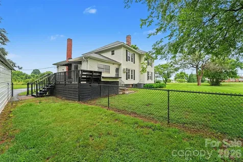 2461 Startown Road Newton NC 28658