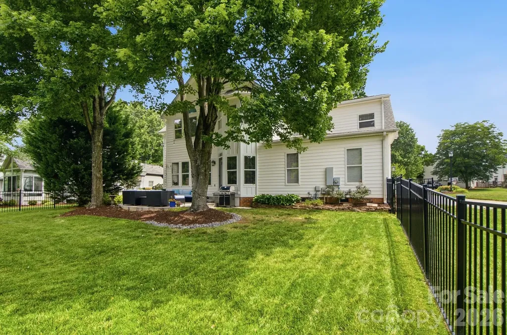 21415 John Pines Drive Cornelius NC 28031