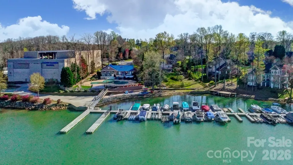 21415 John Pines Drive Cornelius NC 28031