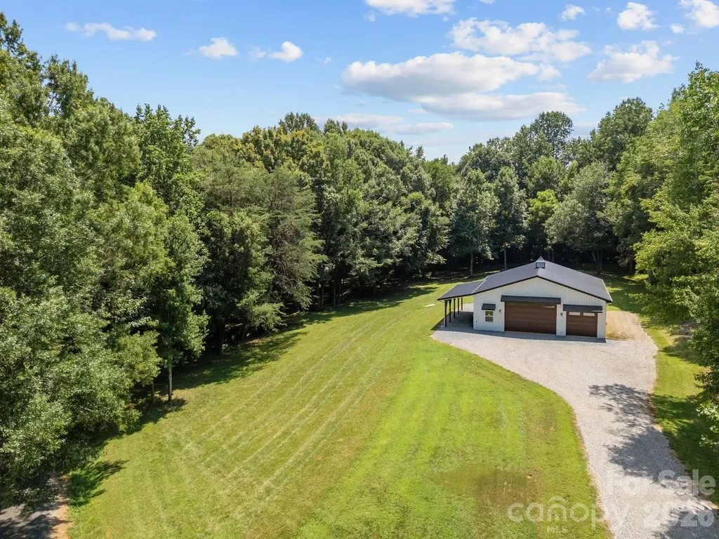 1140 Shinnville Road Cleveland NC 27013