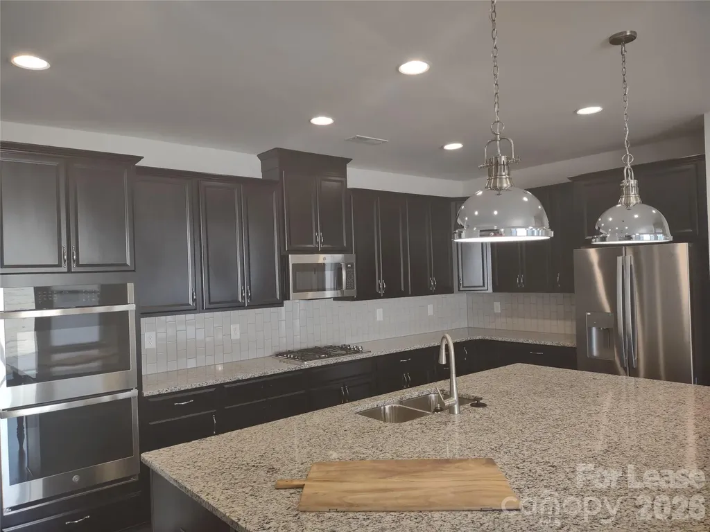 906 Acorn Way Denver NC 28037