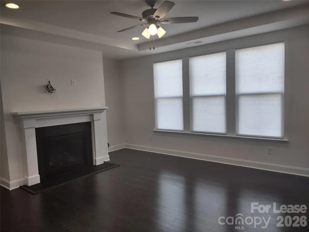 906 Acorn Way Denver NC 28037