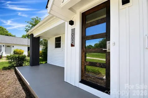 1002 Laura Avenue Kannapolis NC 28083