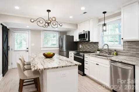 1002 Laura Avenue Kannapolis NC 28083