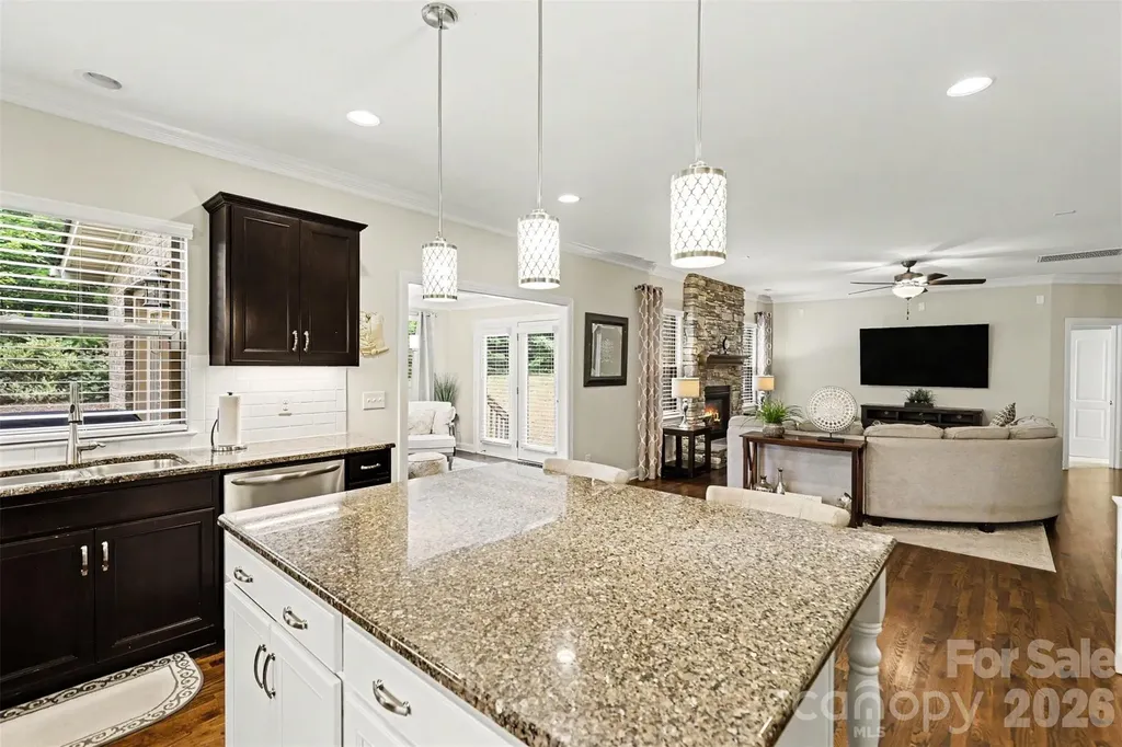 16524 Crosshaven Drive Charlotte NC 28278