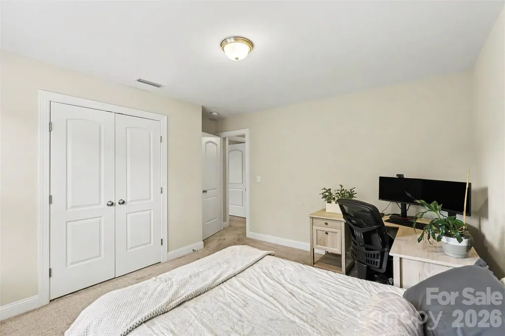 16524 Crosshaven Drive Charlotte NC 28278