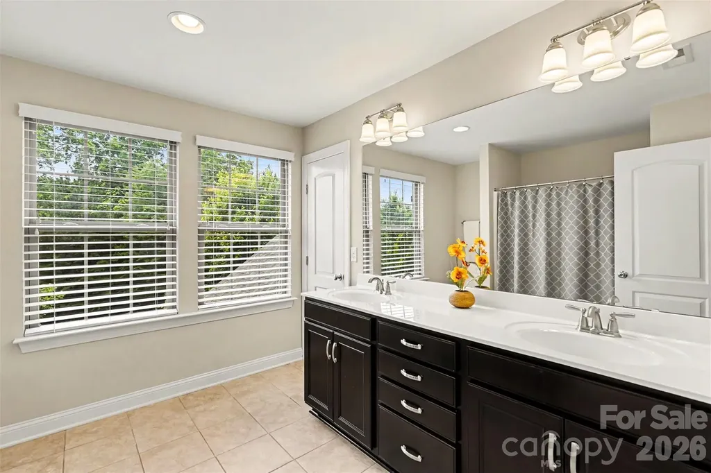 16524 Crosshaven Drive Charlotte NC 28278
