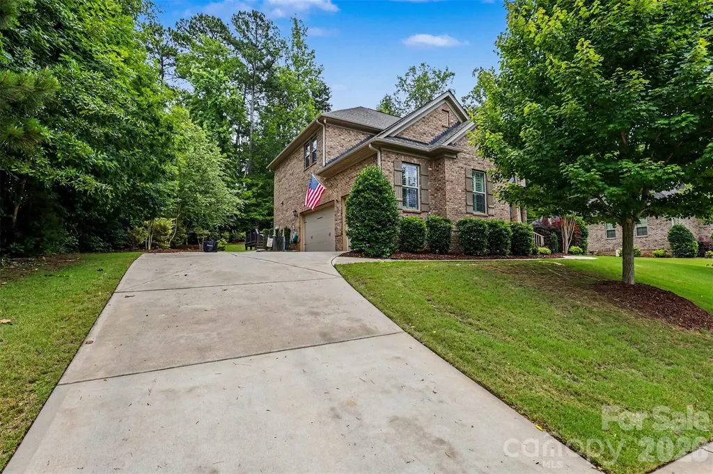 16524 Crosshaven Drive Charlotte NC 28278