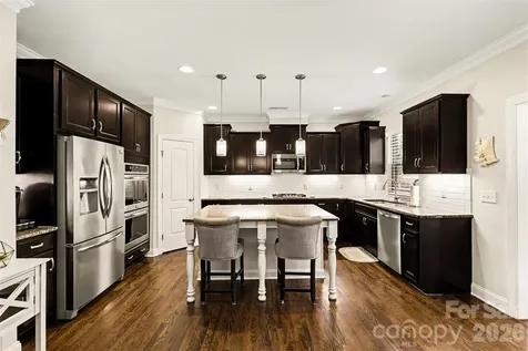 16524 Crosshaven Drive Charlotte NC 28278
