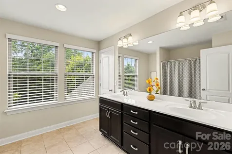 16524 Crosshaven Drive Charlotte NC 28278